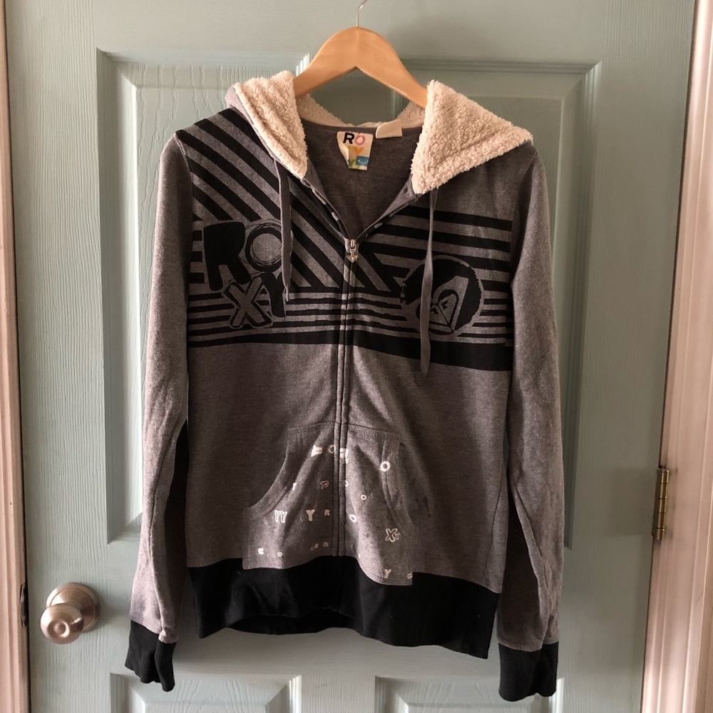 Y2K Roxy hoodie with sherpa-lined hood